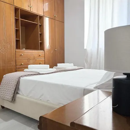 Neoma Modern In The Center Appartamento